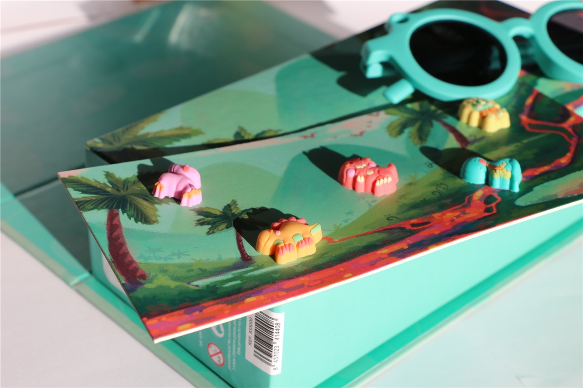 ULLERES DE SOL DINOS