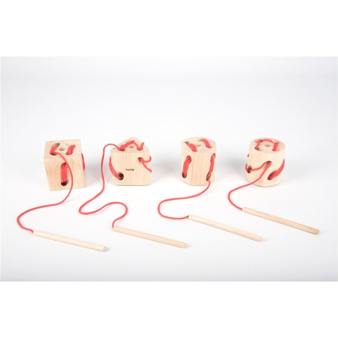 Tickit Dados madera con cordones para enhebrar 4 pzas
