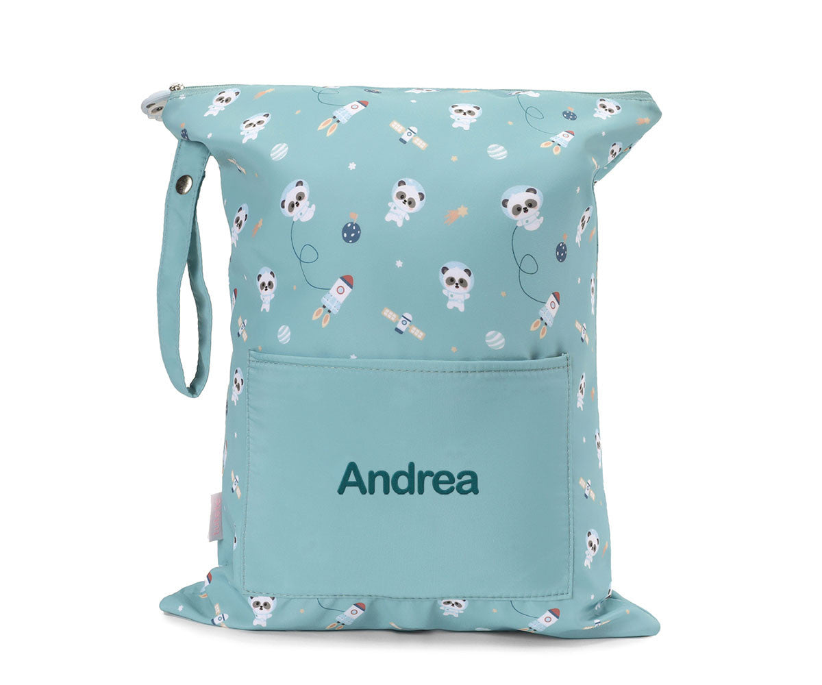 Bolsa Impermeable Grande Pandas in Space Personalizable